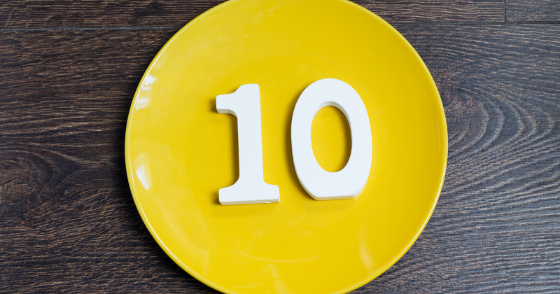10選