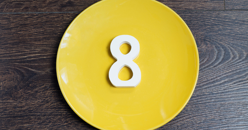 8選